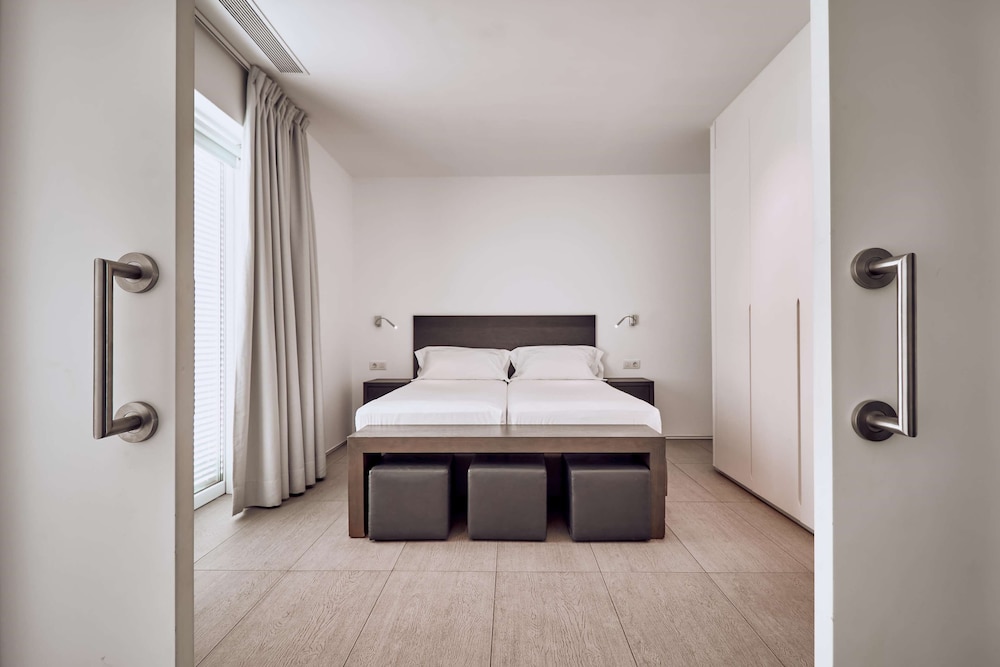 Suite, 2 Bedrooms, Sea View (Serenity Bliss) thumbnail 5
