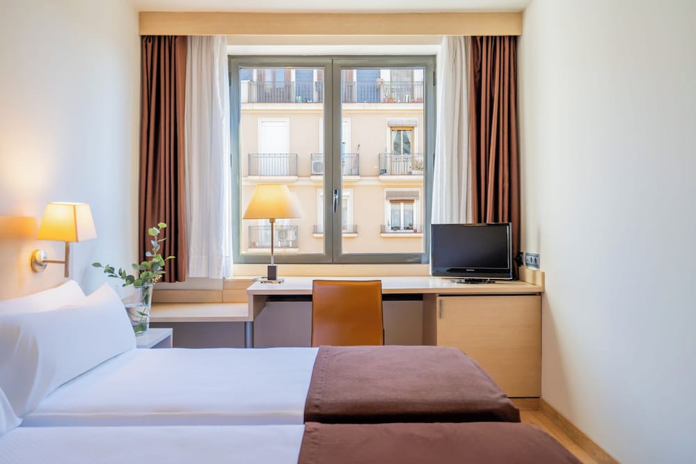 Superior Plus Double Room, Street View