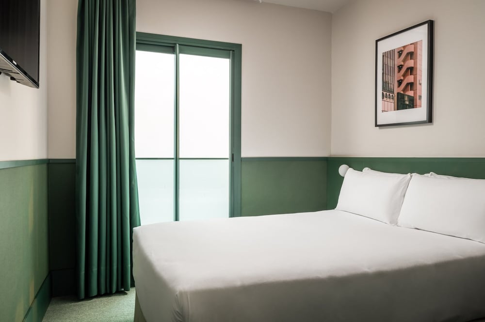 Economy Double Room photo 2