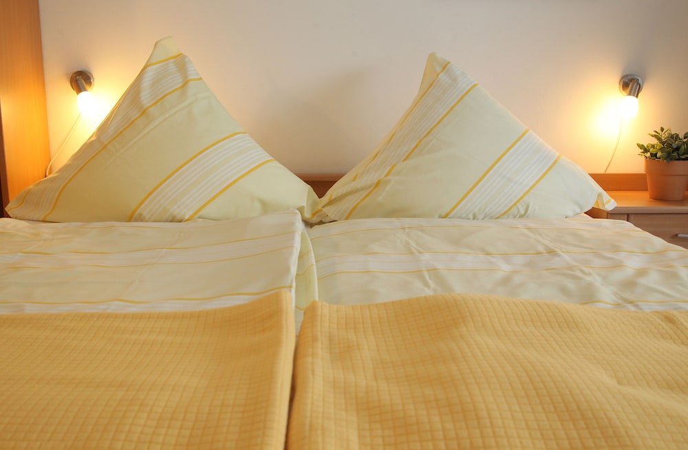 Comfort Studio Suite, 1 Double Bed (Apt 10)