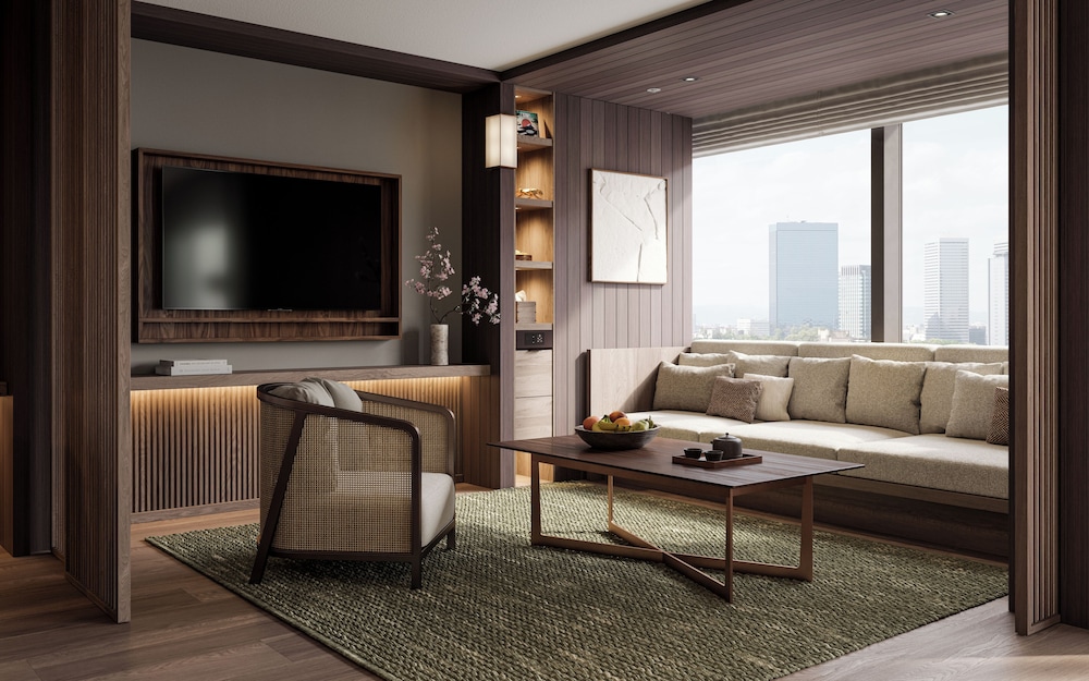Deluxe Suite, 1 King Bed, City View - Photo 4