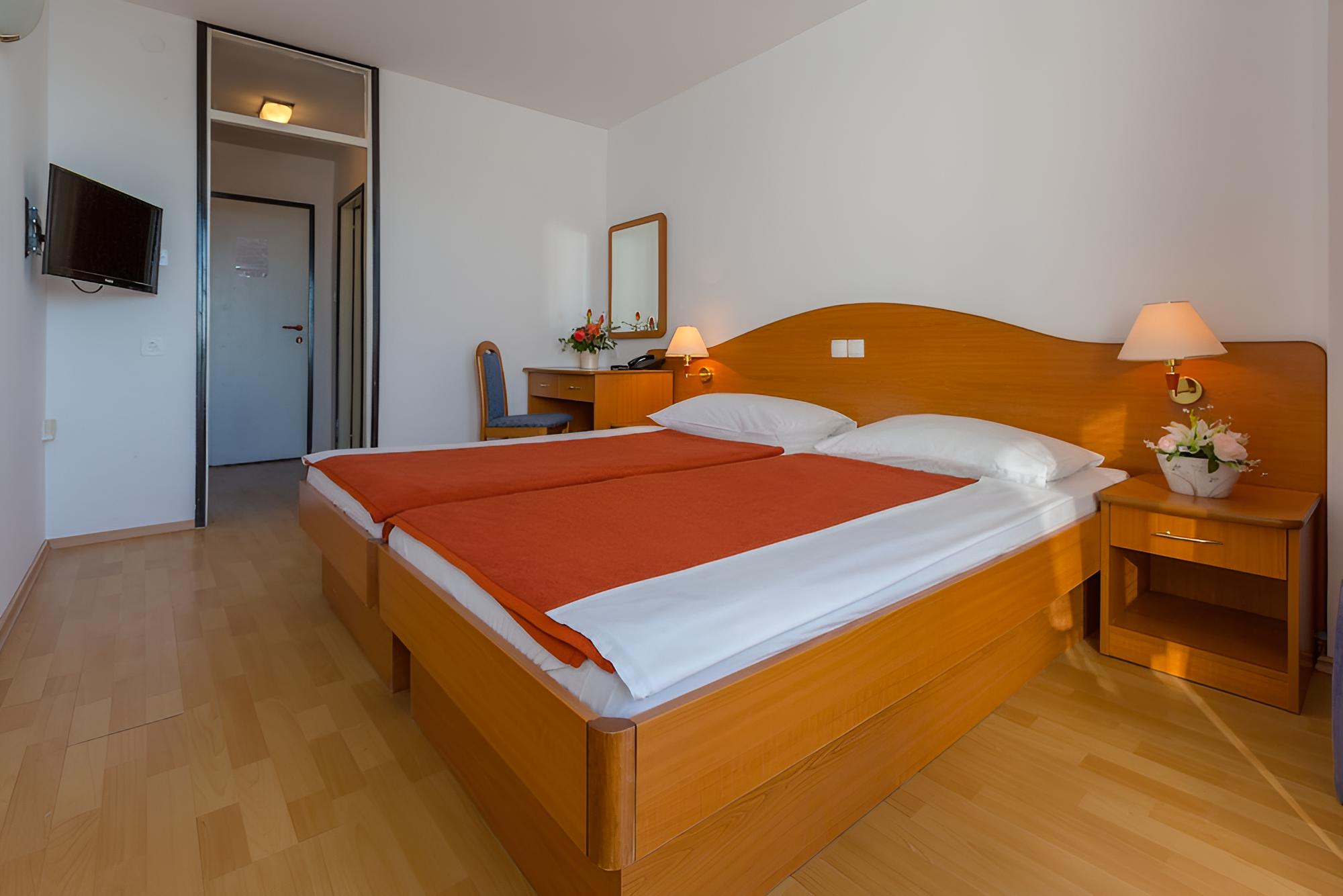 Superior Twin Room, Balcony, Sea View