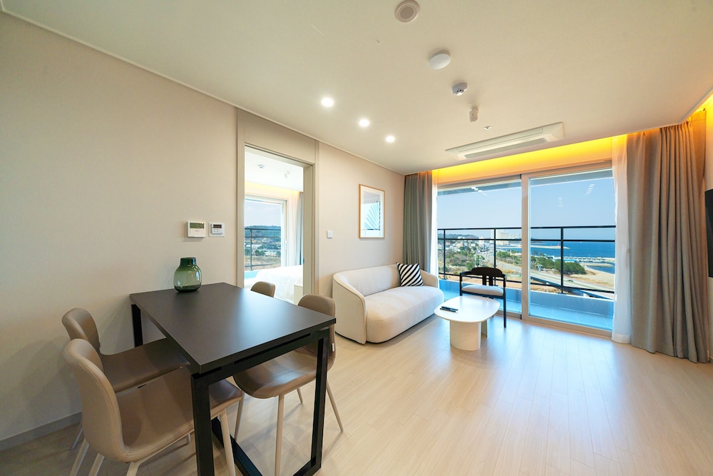 Premier Suite A