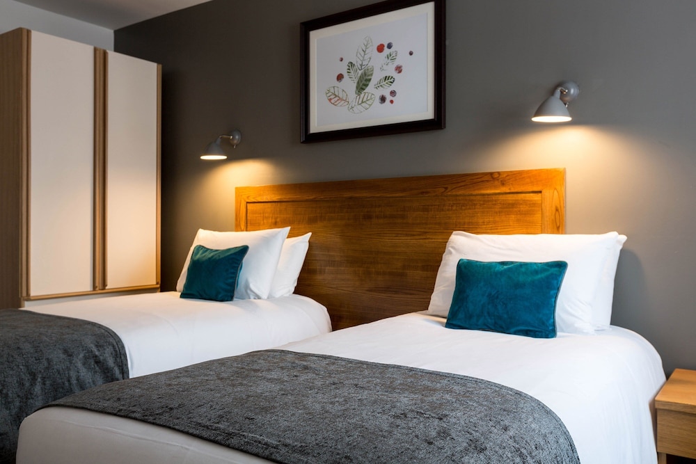 Twin Room - Photo 1