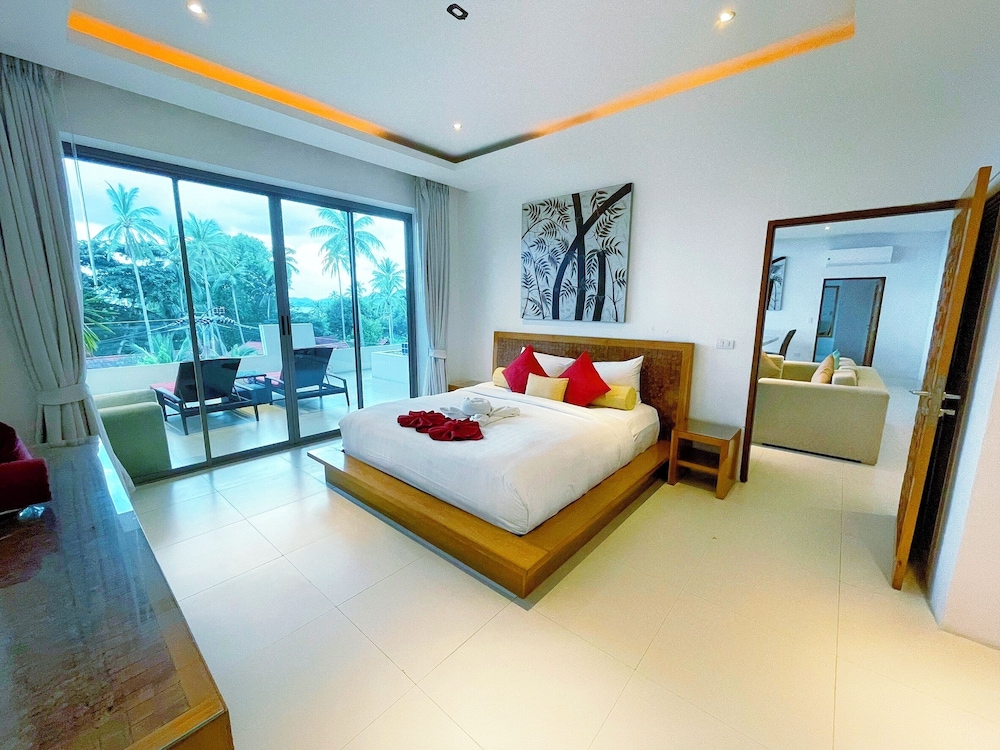 Two Bedroom Private Pool Penthouse - Photo 3