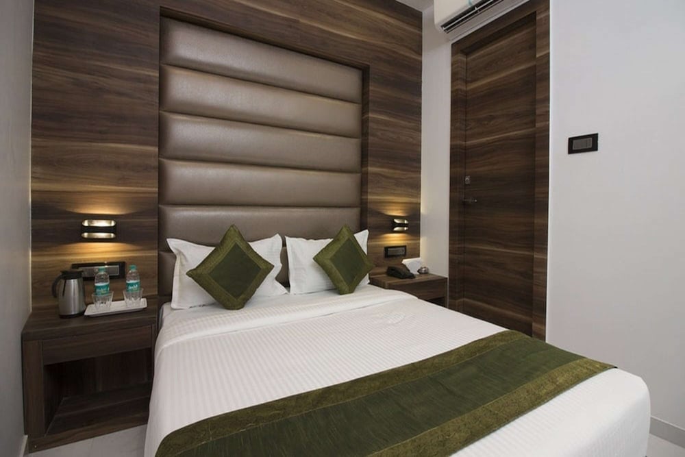 Super Deluxe Room - Photo 2