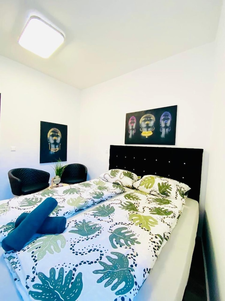 Basic Room