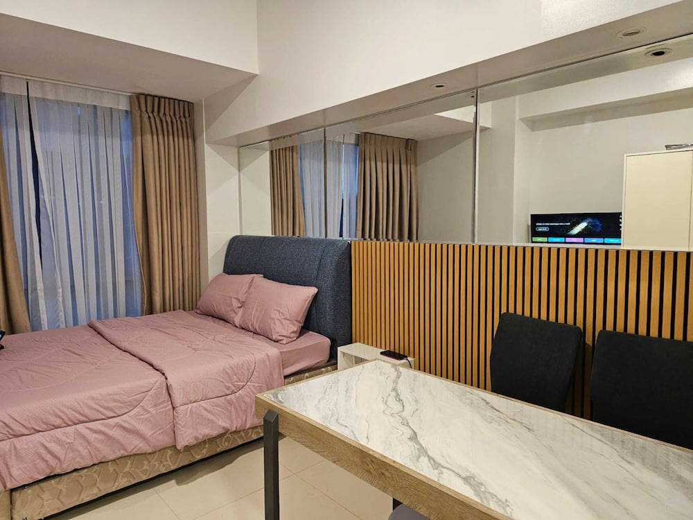 Signature Studio, 1 Bedroom, Non Smoking, Kitchen