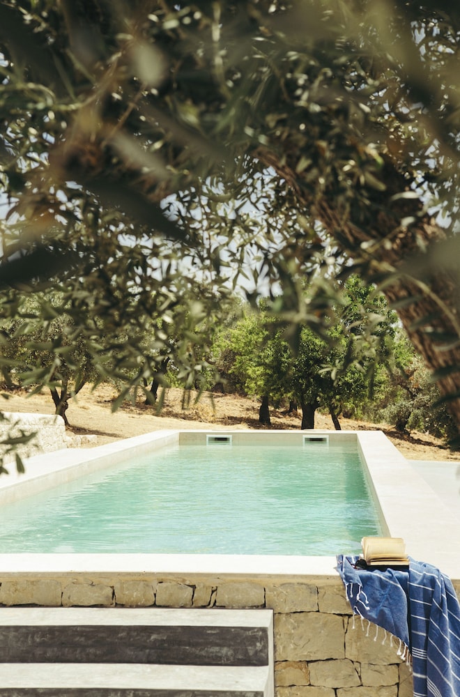 Exclusive Suite, Private Pool, Sea View photo 2