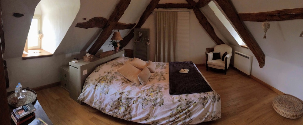 Superior Double Room (Danielle) photo 2