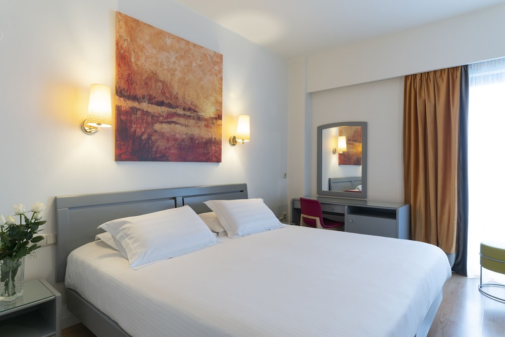Superior Double Room, Sea View - Photo 1