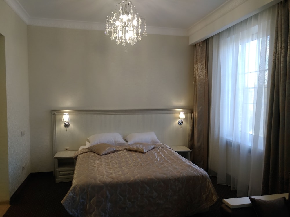 Luxury Suite photo 1