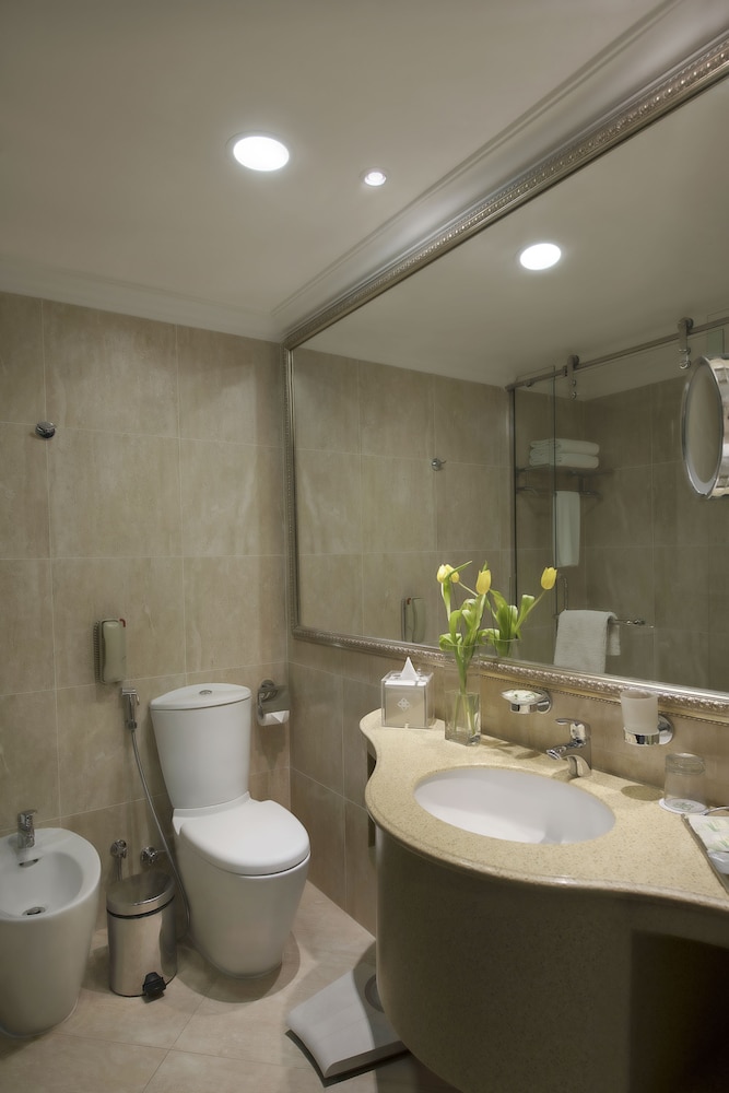 Deluxe Suite, City View photo 3