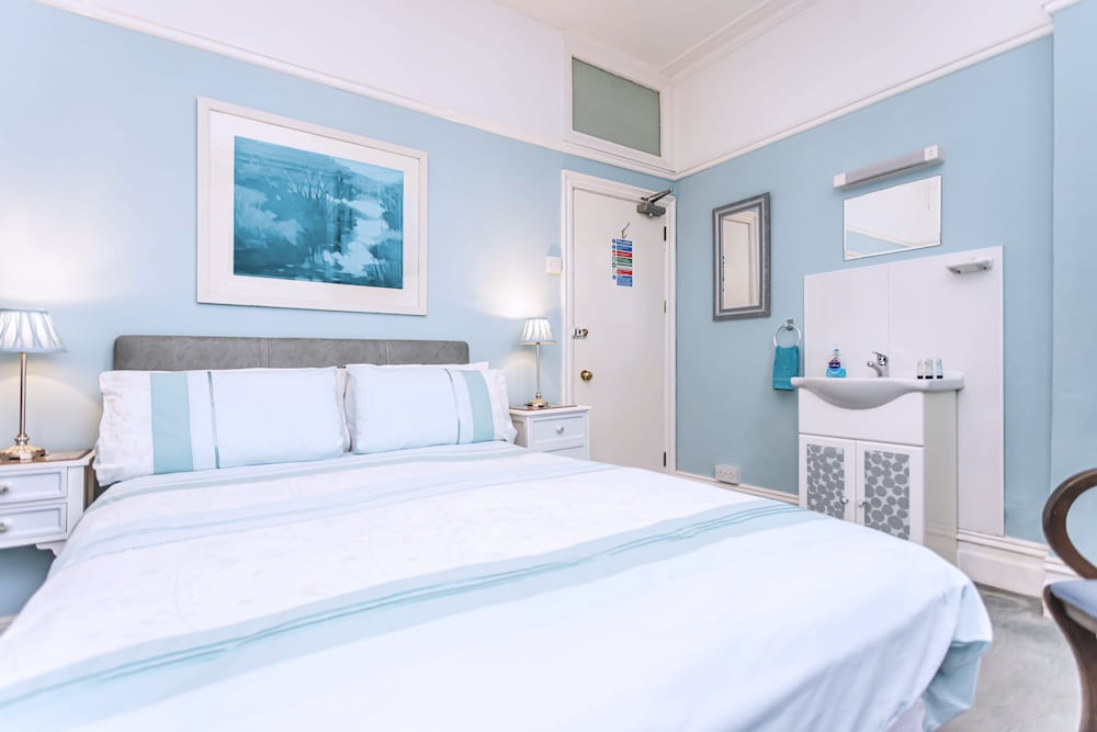 Standard Double Room, Shared Bathroom photo 1