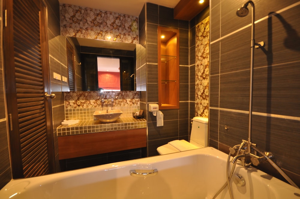 Deluxe Room, 1 Double Bed photo 2