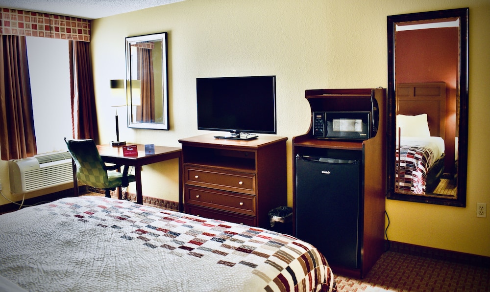 Superior Room, 1 King Bed, Non Smoking - Photo 8