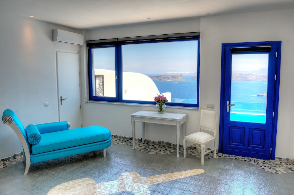 Suite, Indoor Spa Bath, Private Infinity Pool, Sea View - Photo 4