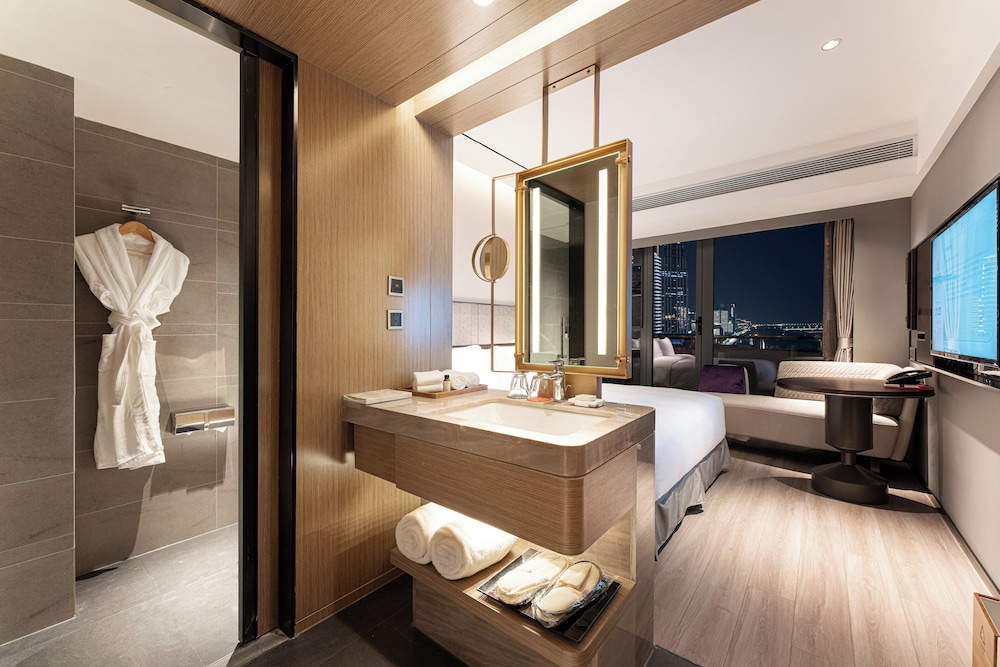 King Room with River View