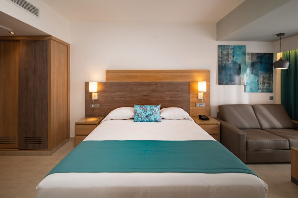 Chambre Double Standard (B2C-CAN)