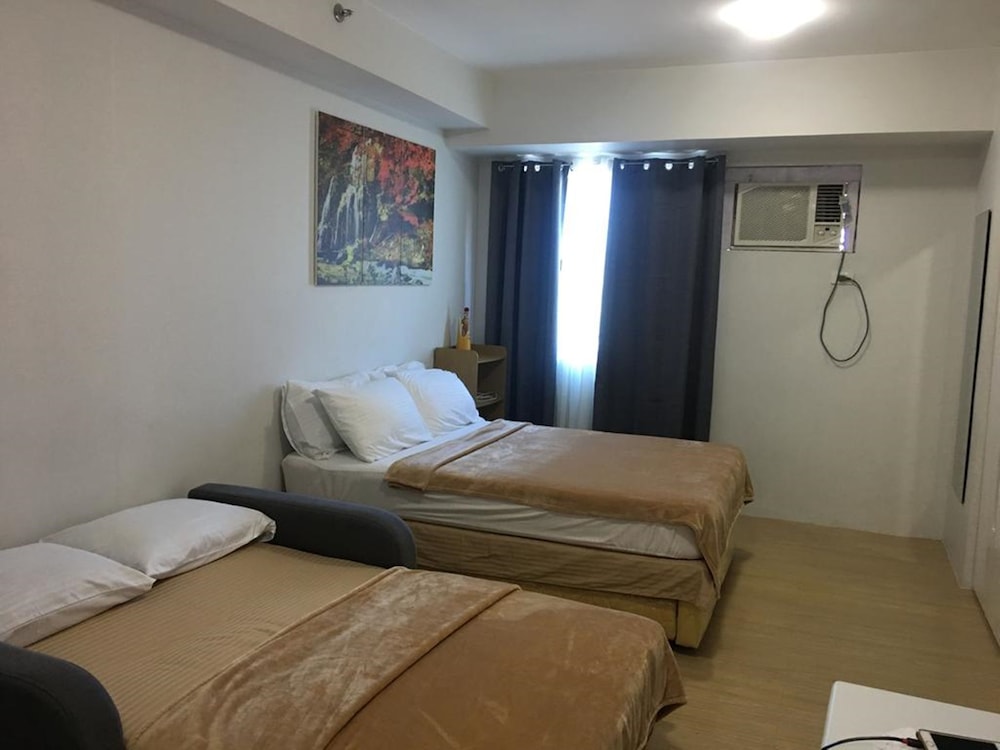Basic Double or Twin Room, 1 Double Bed with Sofa bed, City View photo 1