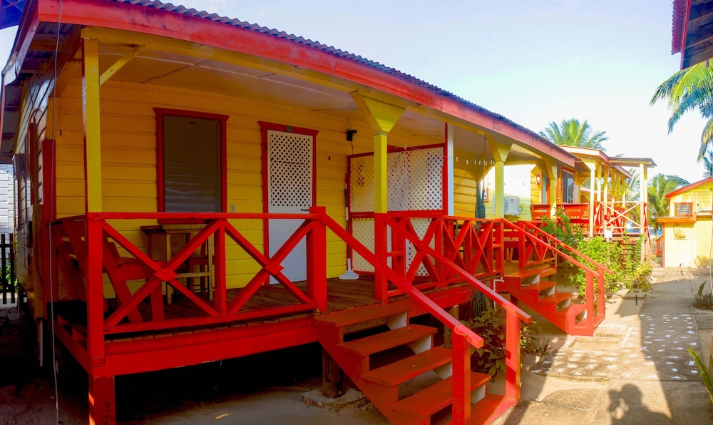Basic Duplex, Multiple Beds, Kitchenette, Garden View