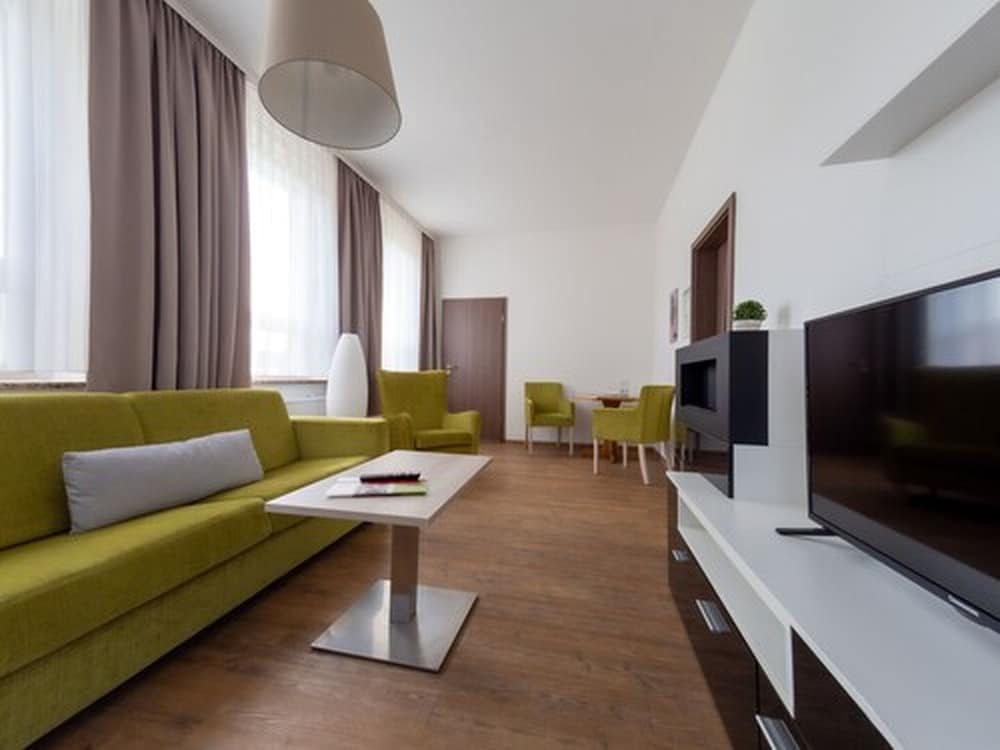 Comfort Suite photo 2
