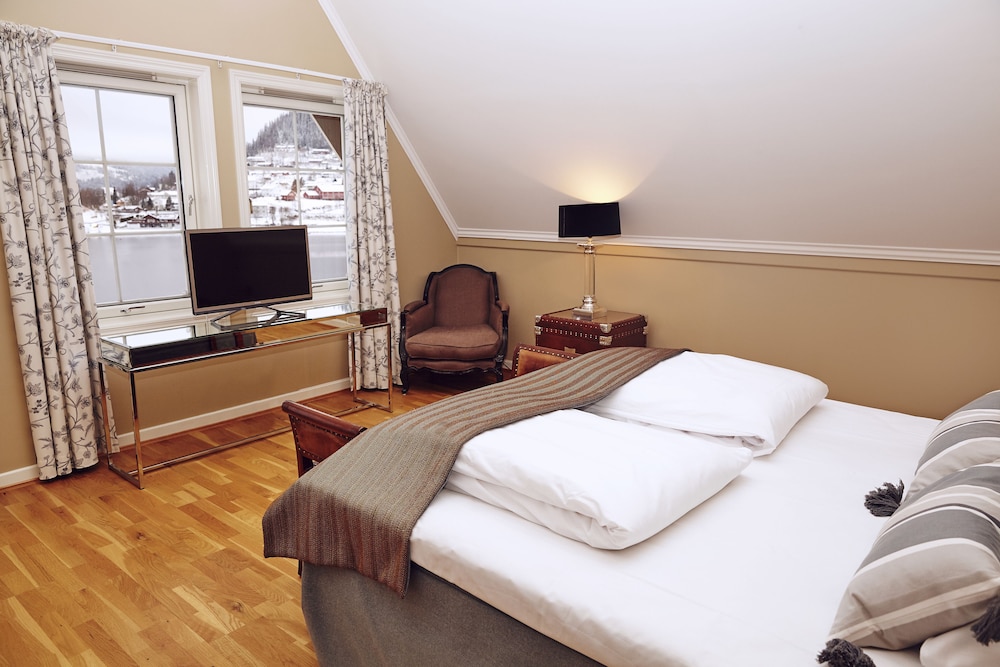 Standard Double Room - Photo 3