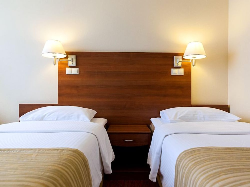 Superior Twin Room photo 2
