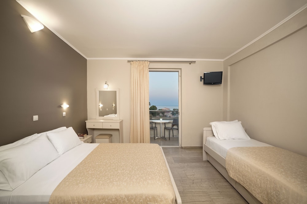 Family Room, Sea View photo 1