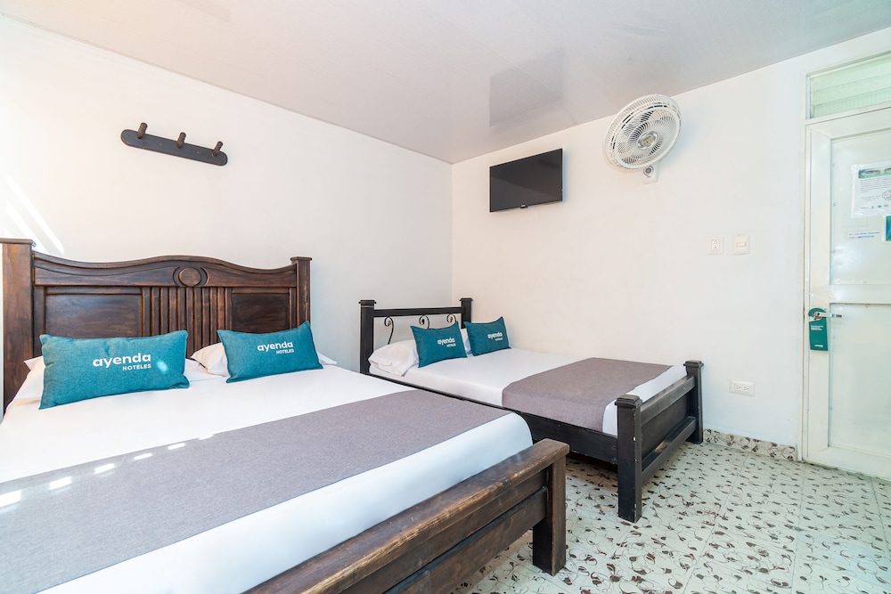 Standard Quadruple Room photo 3