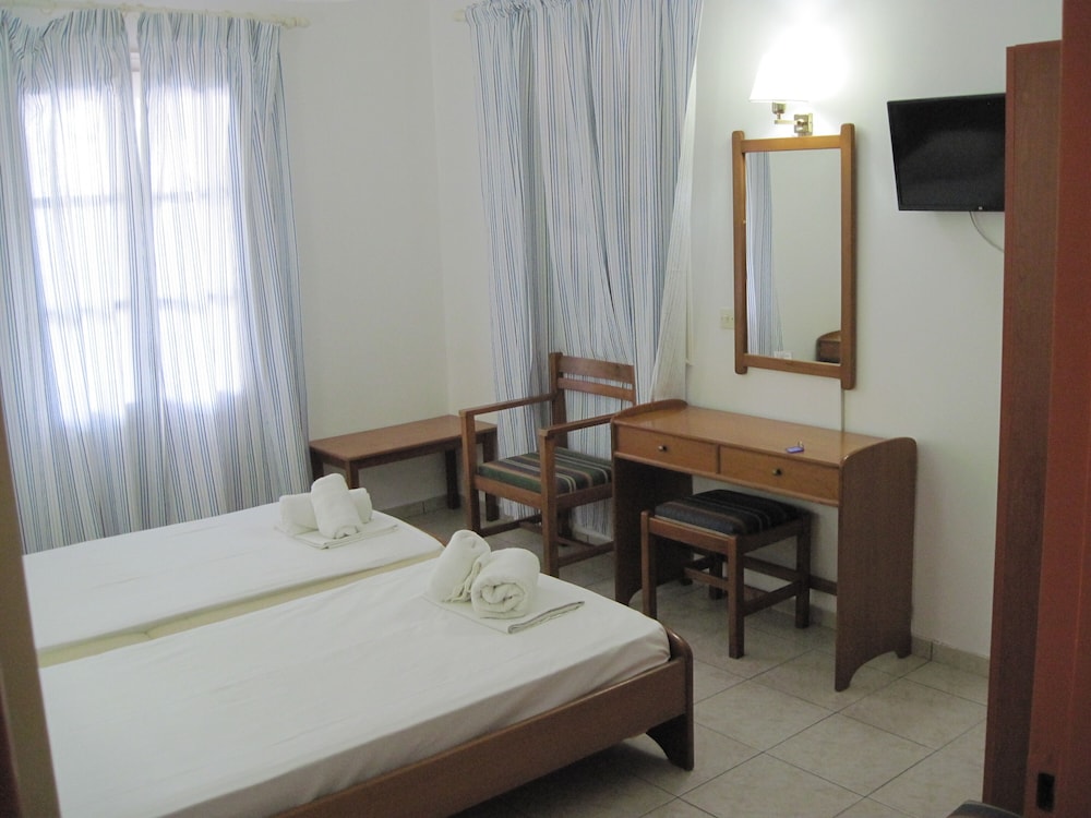 Family Apartment, 2 Bedrooms, Kitchenette, Sea View - Photo 25
