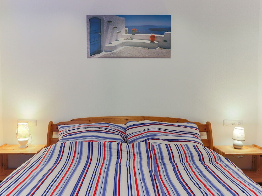 Comfort Apartment, 2 Bedrooms photo 3