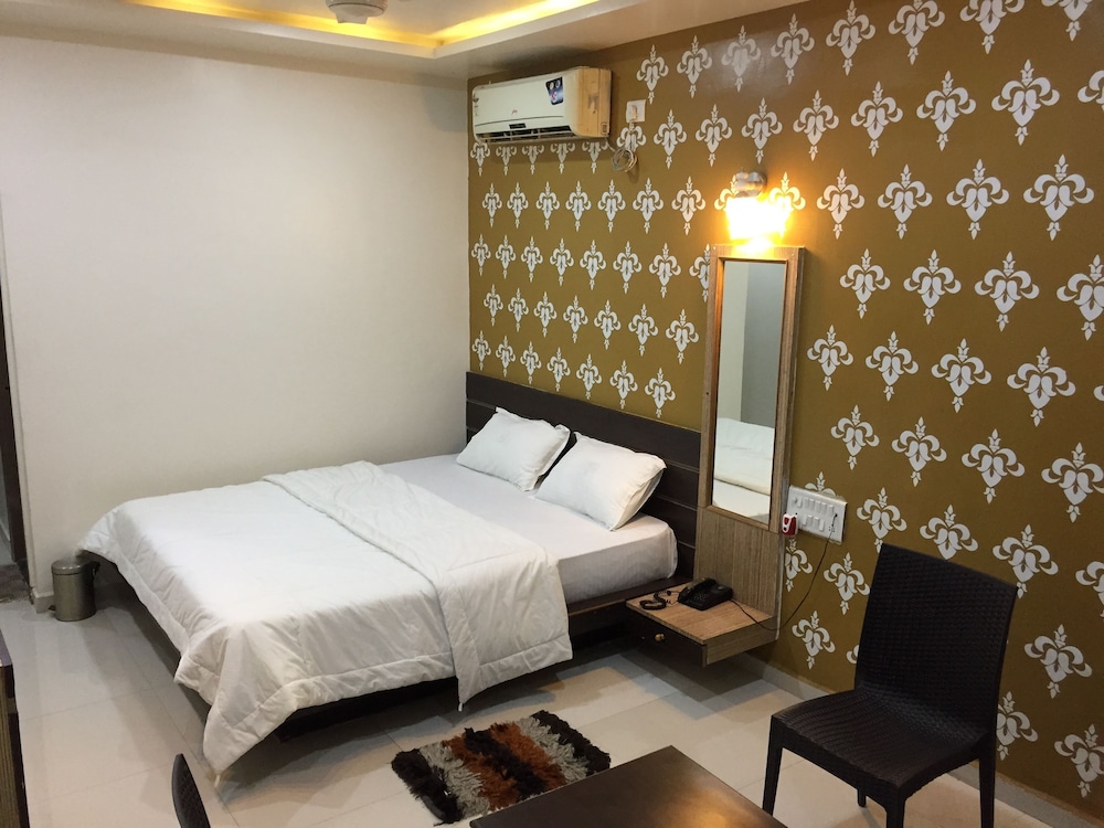 Superior Room, 1 Large Twin Bed, Non Smoking photo 1
