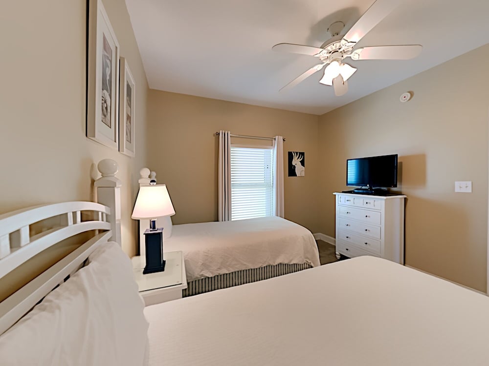 Condo, Multiple Beds, Balcony, Ocean View (#602 - No Pets) photo 1