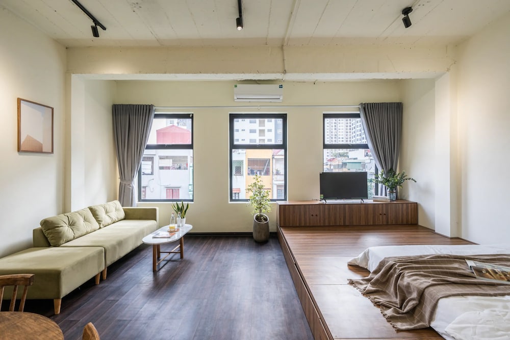Deluxe Studio, City View