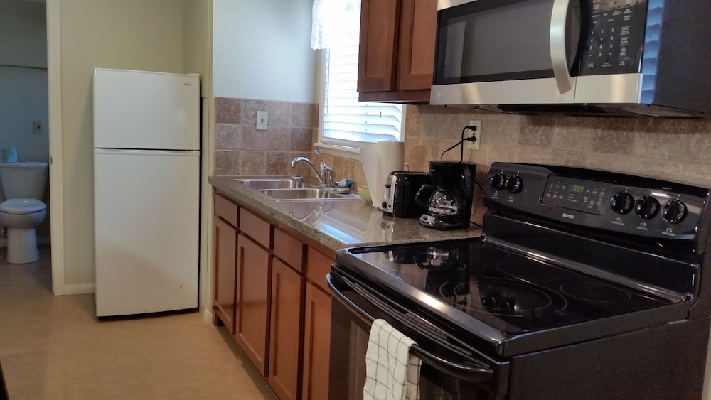 Family Suite, 2 Bedrooms, Kitchen, Mountain View photo 1
