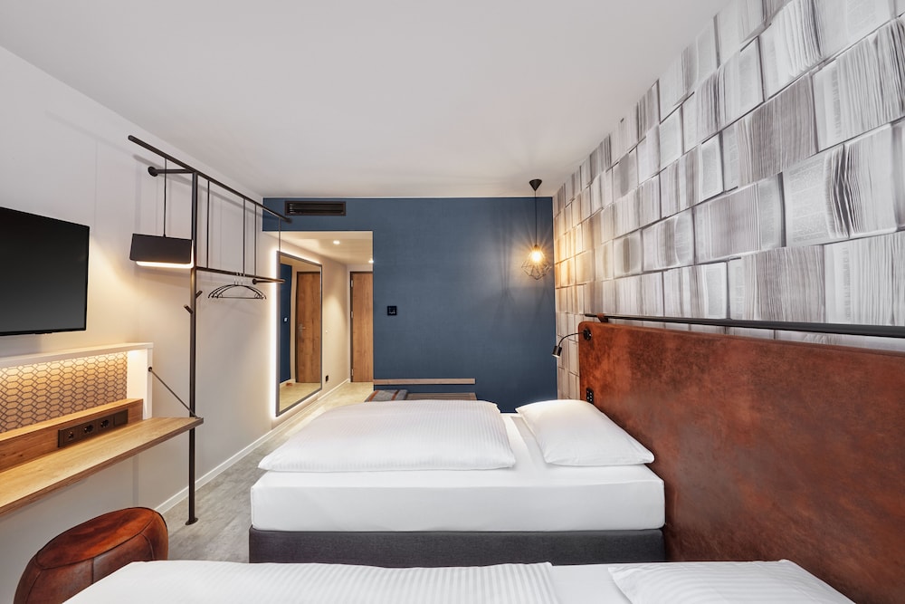 Comfort Twin Room