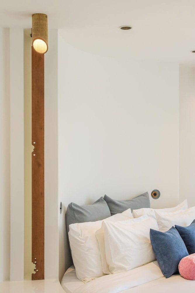 Signature Room - Photo 14