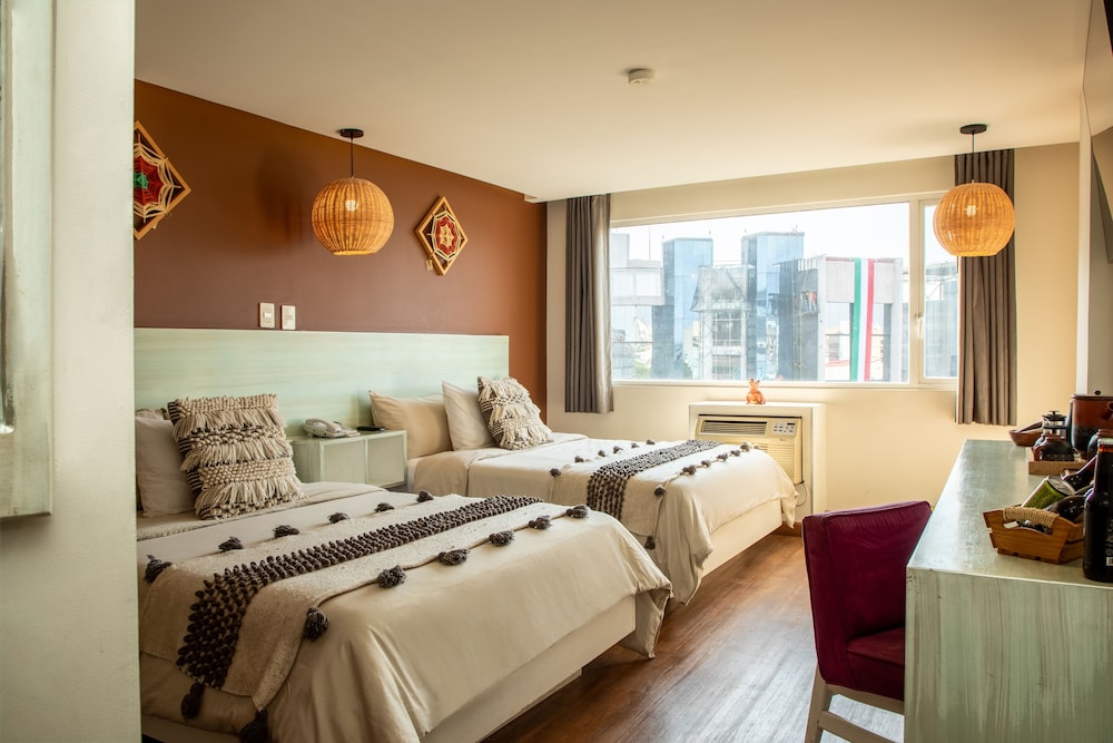 Double Suite - Photo 11