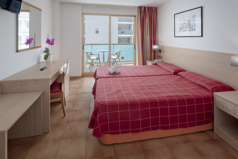 Standard Double Room, Balcony - Photo 1