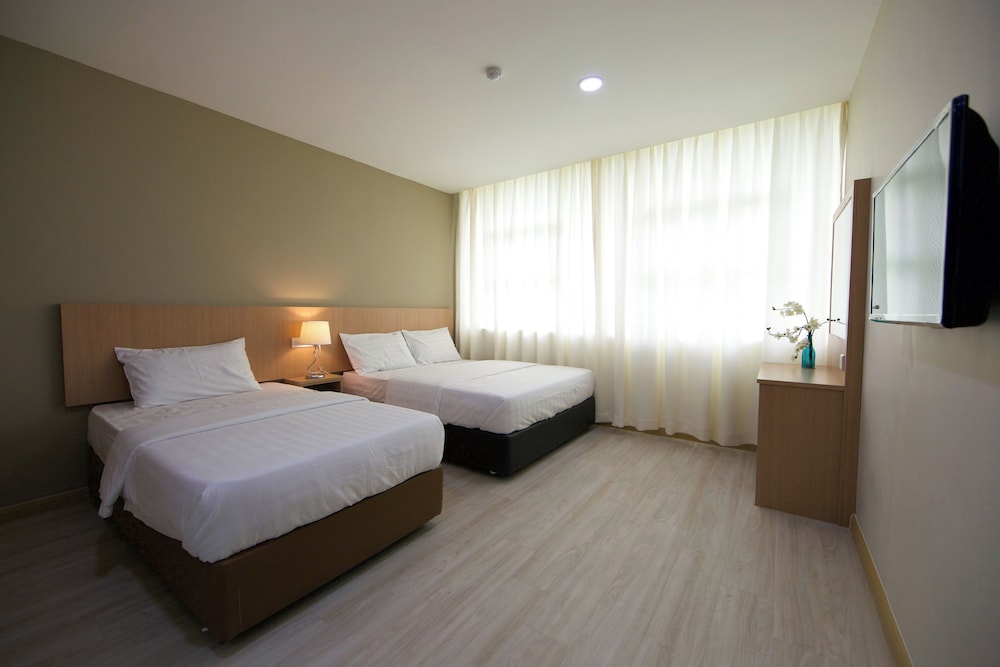 Basic Triple Room