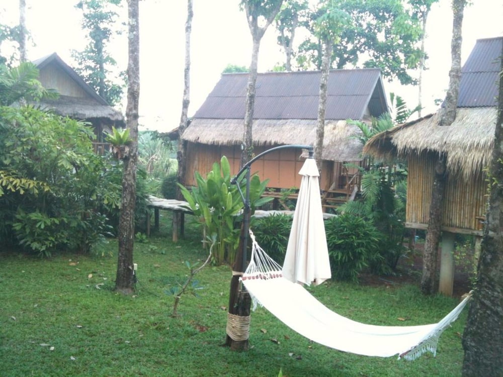 Back Garden Bungalow photo 3