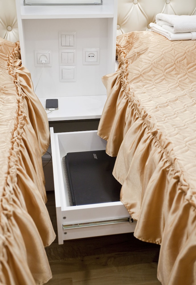 Superior Twin Room, Balcony photo 3