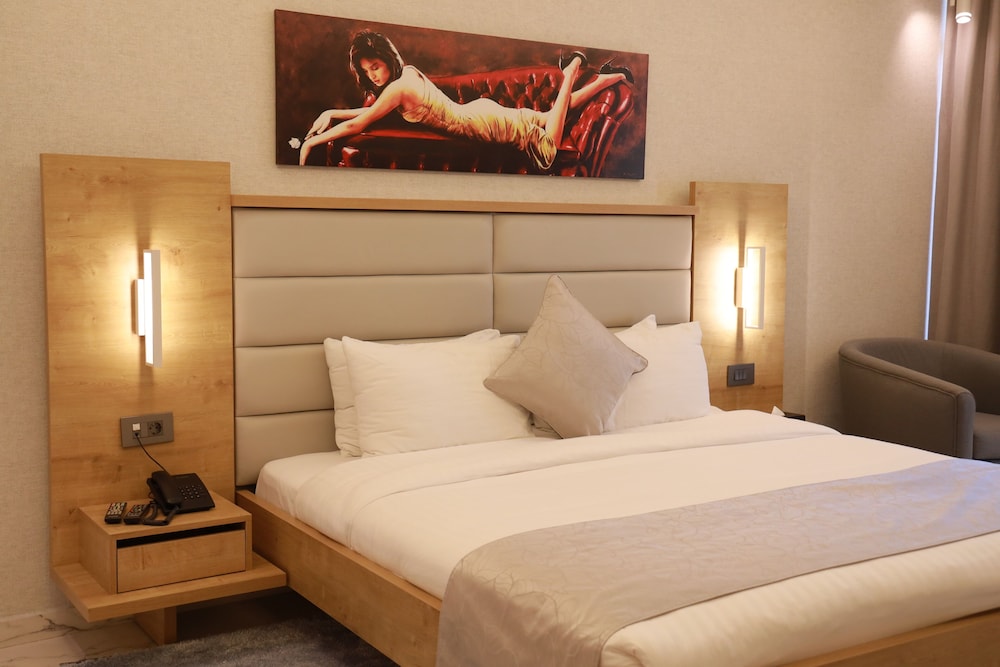 Premium Suite photo 3