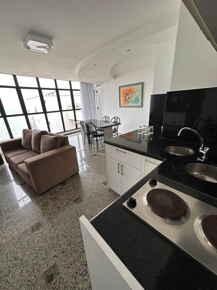 Executive Room - Photo 6