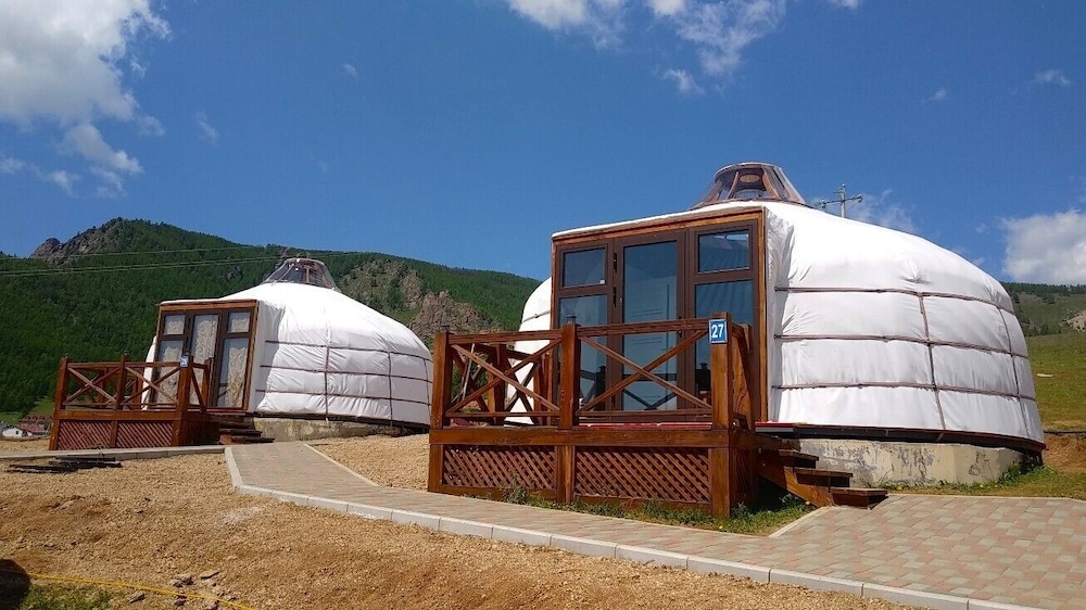 Deluxe Quadruple Room, Mountain View photo 1