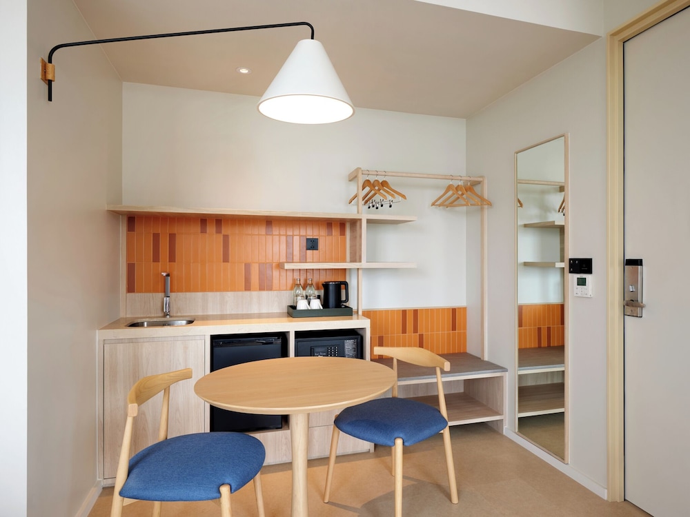 Basic Studio, 2 Twin Beds - Photo 4