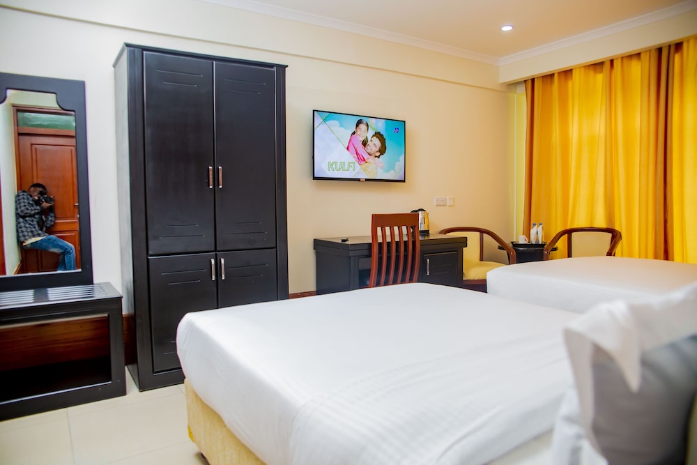 Standard Twin Room photo 2