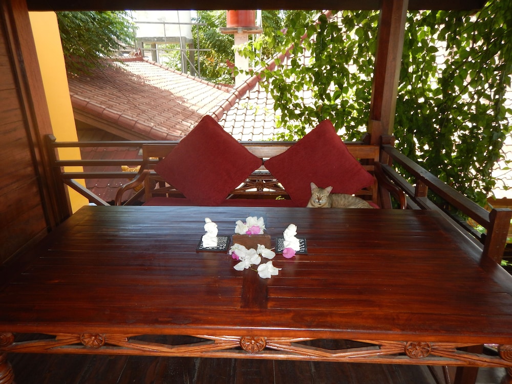 Treetop Traditional #3, Double Room (Hot Water) photo 3