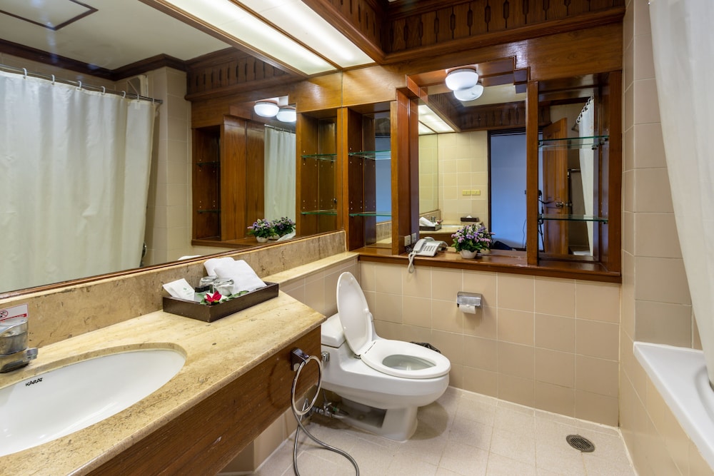 Deluxe Room, River View - Photo 2